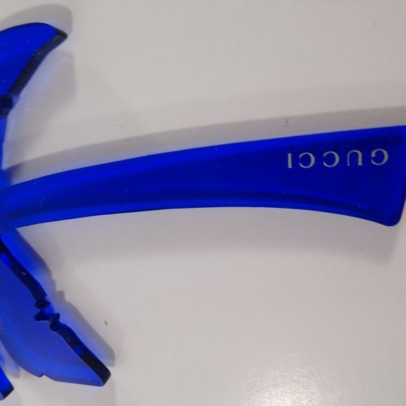 Gucci Blue Lucite Palm Tree Keychain in bag - Picture 9 of 15